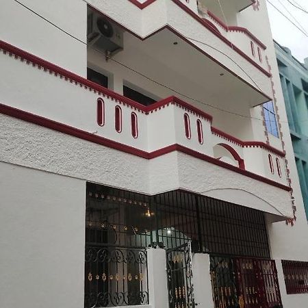 Villa Souhayl Homestay 퐁디셰리 외부 사진