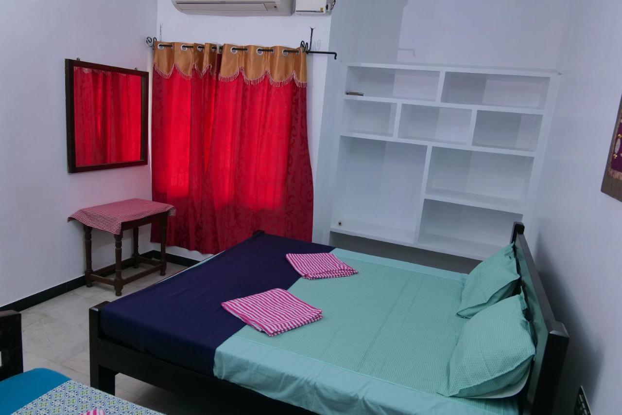 Villa Souhayl Homestay 퐁디셰리 외부 사진